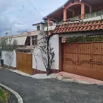 Family 地拉那